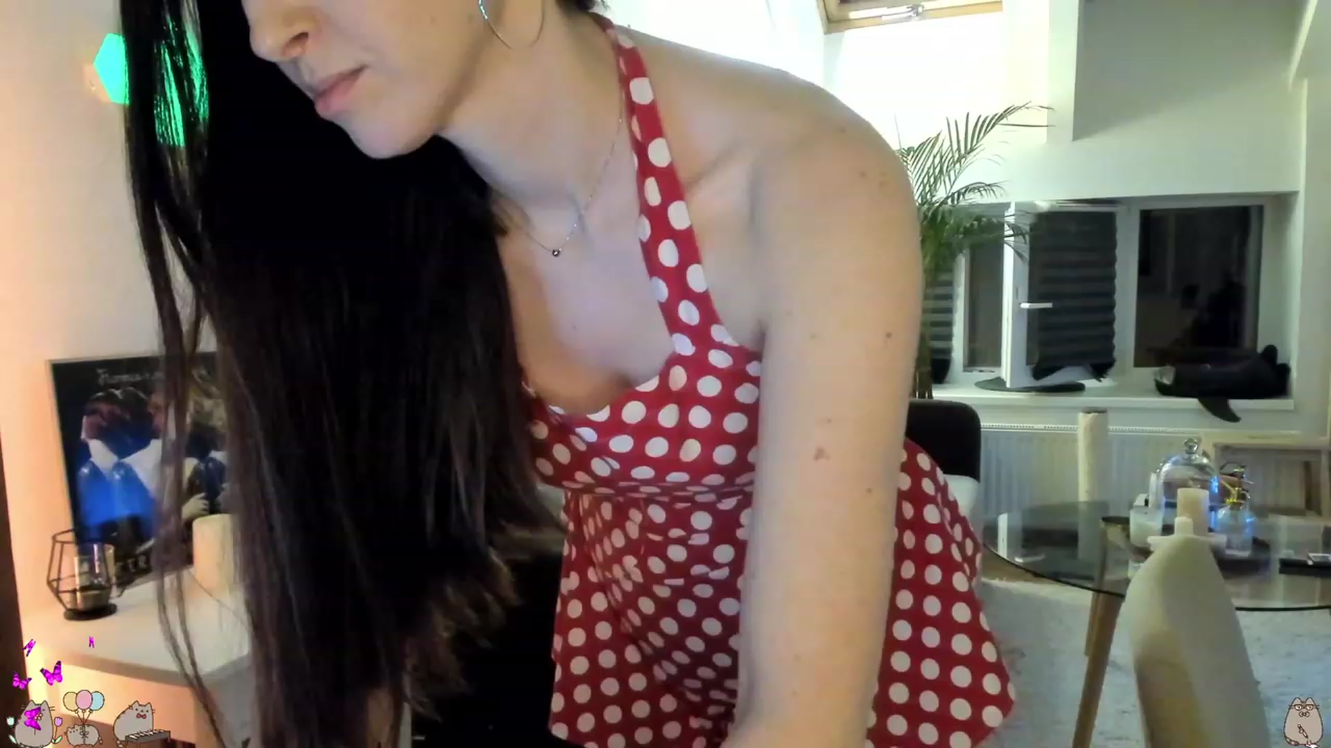 Gallery image thumbnail from Mads___'s myfreecams stream on, 08/13/2023, 01:53 image 6 of 20