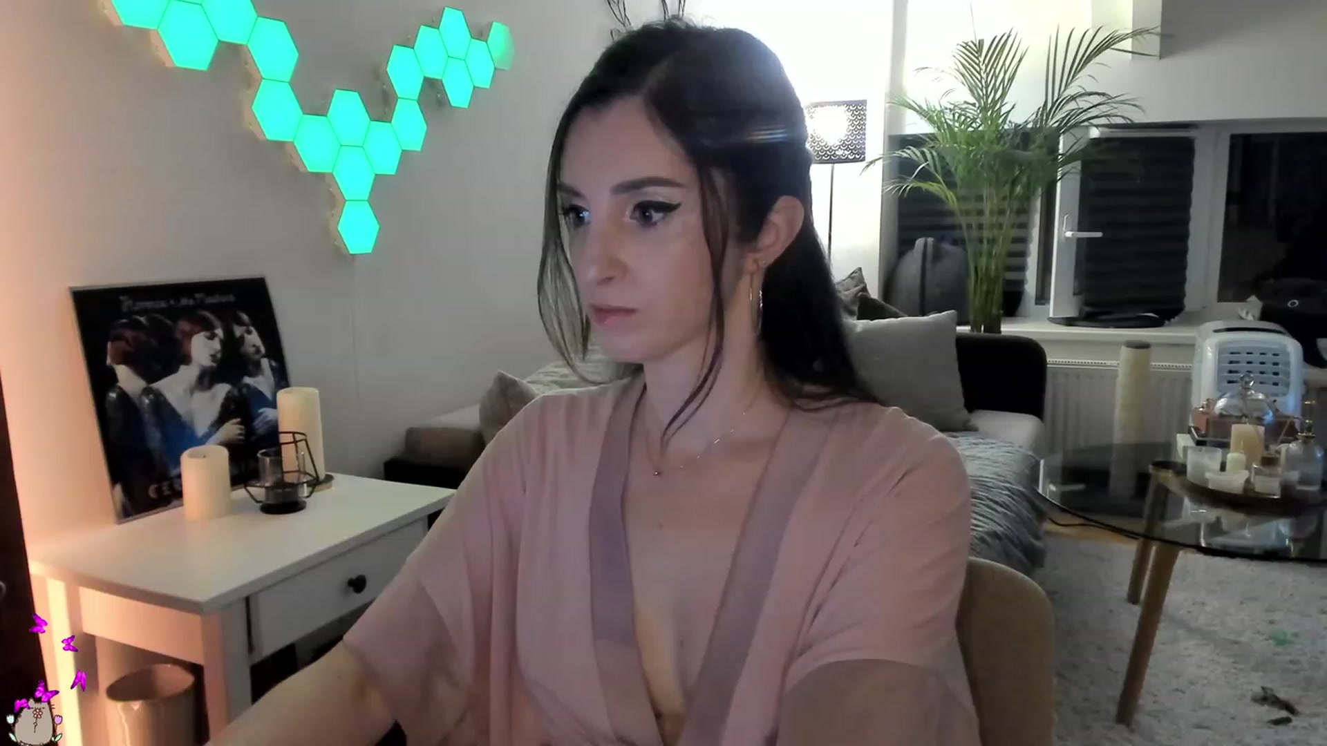 Gallery image thumbnail from Mads___'s myfreecams stream on, 08/16/2023, 21:27 image 18 of 20