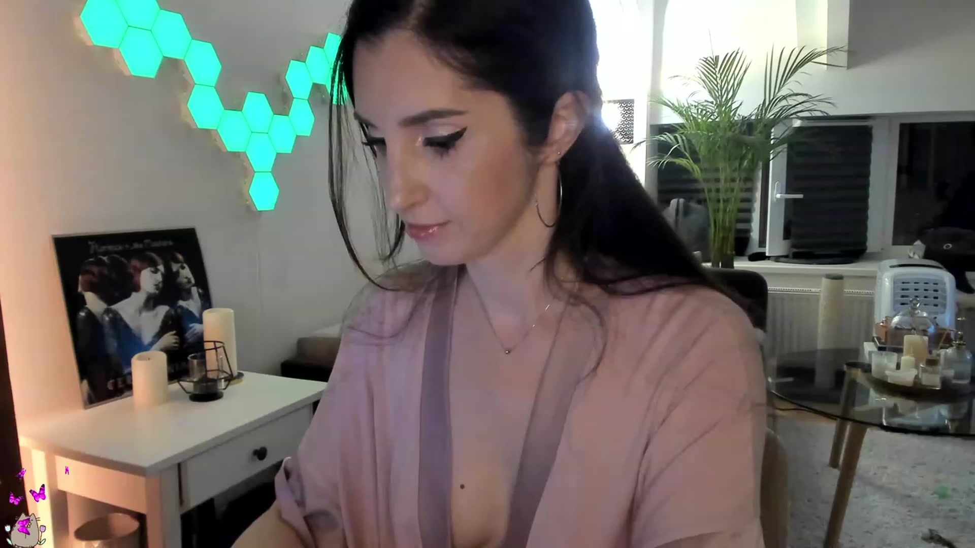 Gallery image thumbnail from Mads___'s myfreecams stream on, 08/16/2023, 21:27 image 3 of 20
