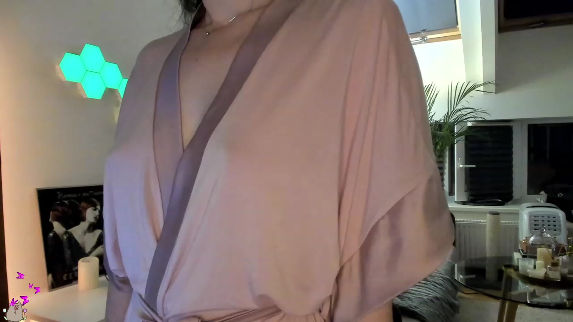 Gallery image thumbnail from Mads___'s myfreecams stream on, 08/16/2023, 22:07 image 14 of 20