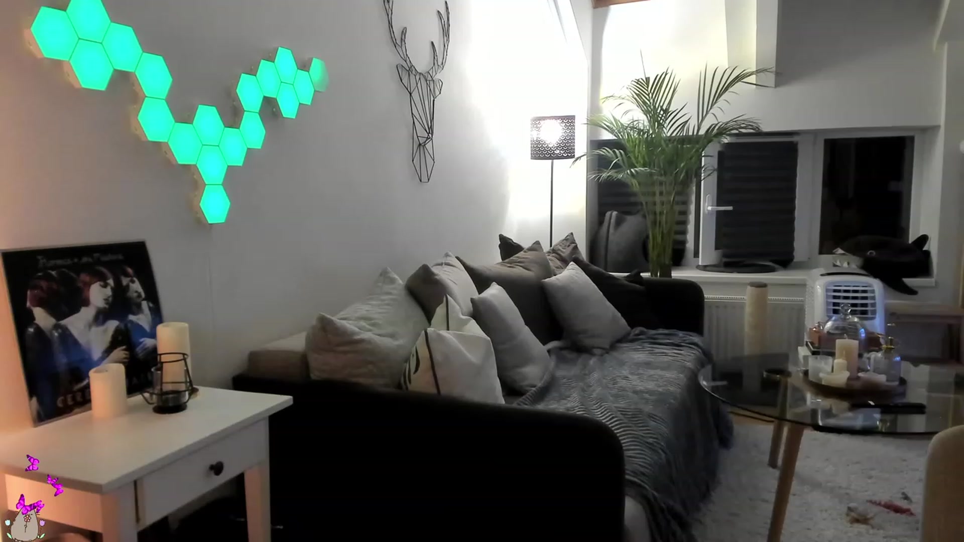 Gallery image thumbnail from Mads___'s myfreecams stream on, 08/19/2023, 19:40 image 17 of 20