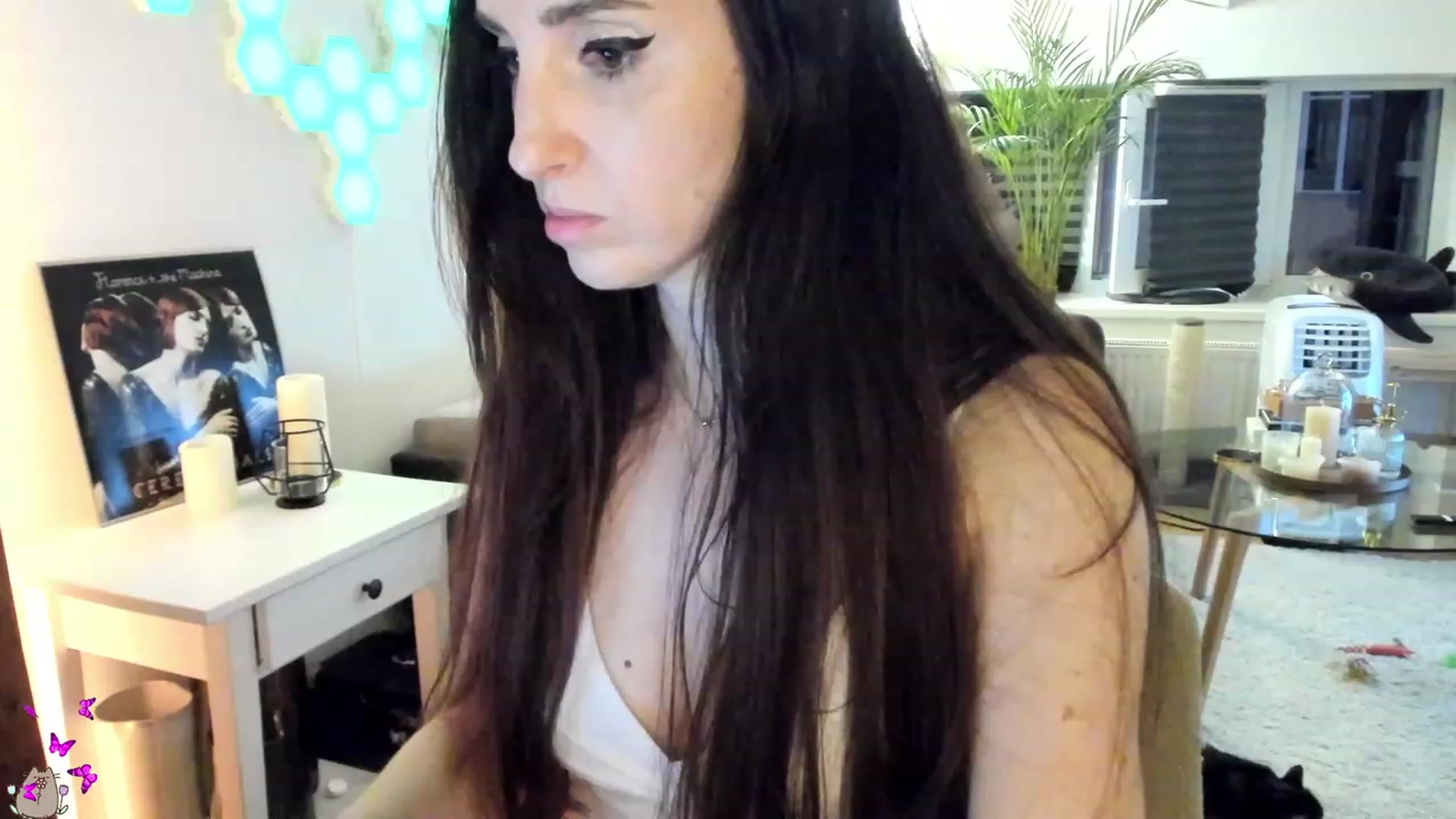 Gallery image thumbnail from Mads___'s myfreecams stream on, 08/20/2023, 03:36 image 20 of 20