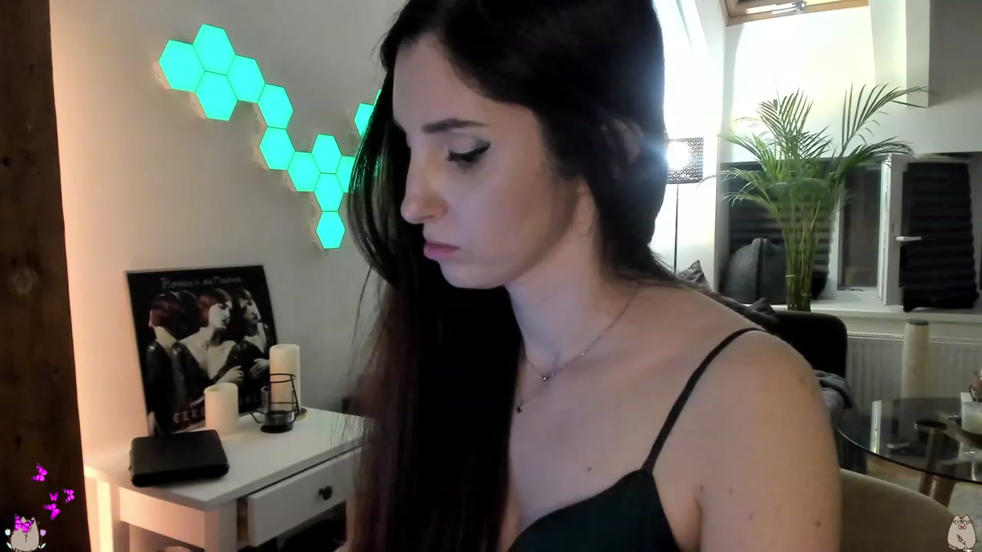 Gallery image thumbnail from Mads___'s myfreecams stream on, 08/23/2023, 02:32 image 12 of 20