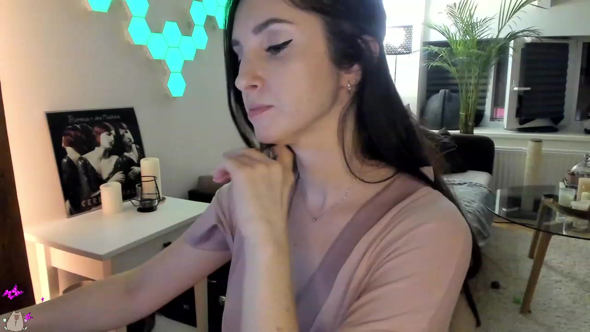 Gallery image thumbnail from Mads___'s myfreecams stream on, 08/23/2023, 21:16 image 4 of 20