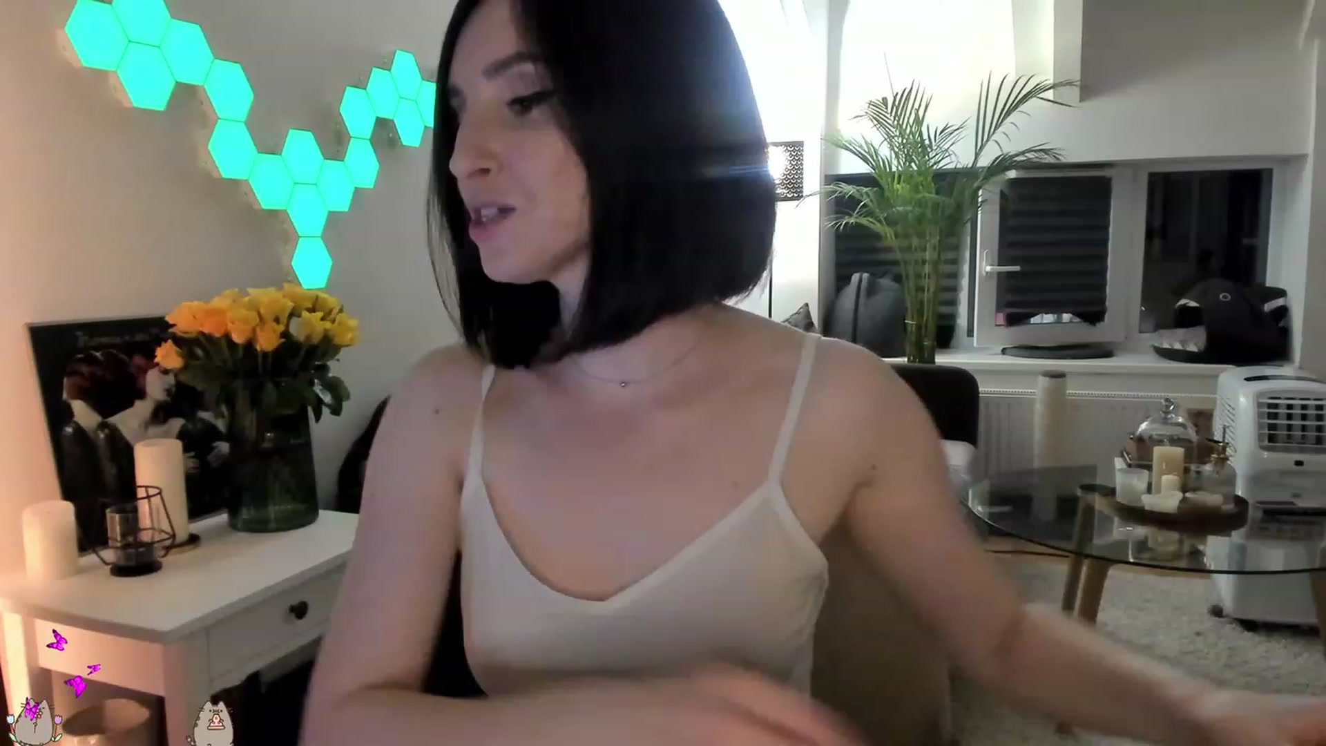 Gallery image thumbnail from Mads___'s myfreecams stream on, 08/25/2023, 20:35 image 7 of 20