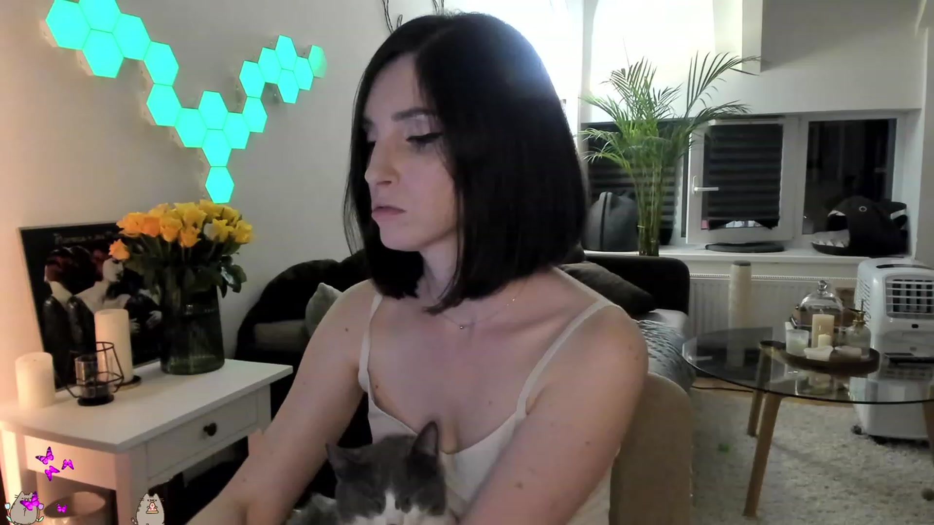Gallery image thumbnail from Mads___'s myfreecams stream on, 08/25/2023, 20:35 image 9 of 20