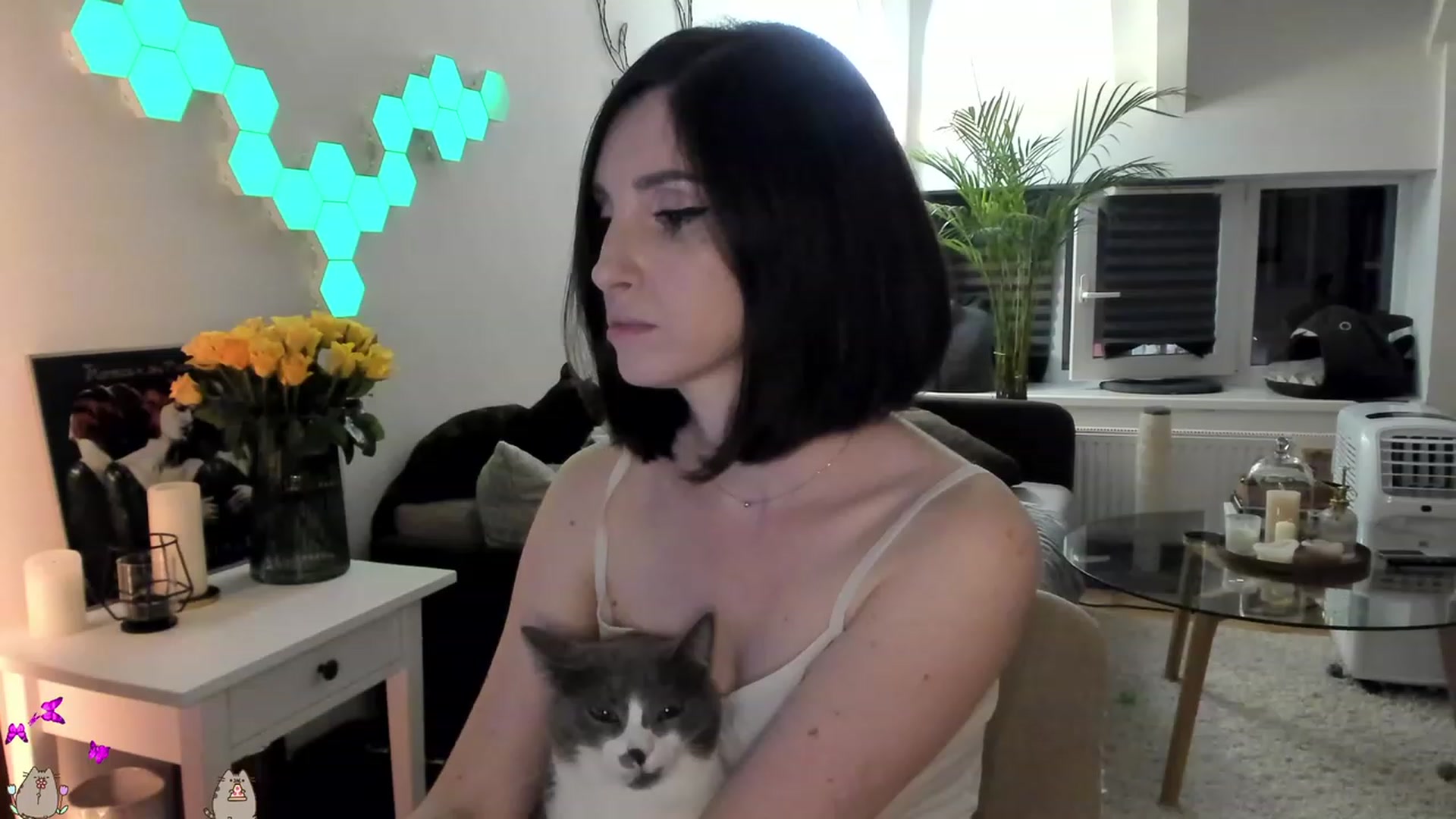 Gallery image thumbnail from Mads___'s myfreecams stream on, 08/25/2023, 20:35 image 8 of 20