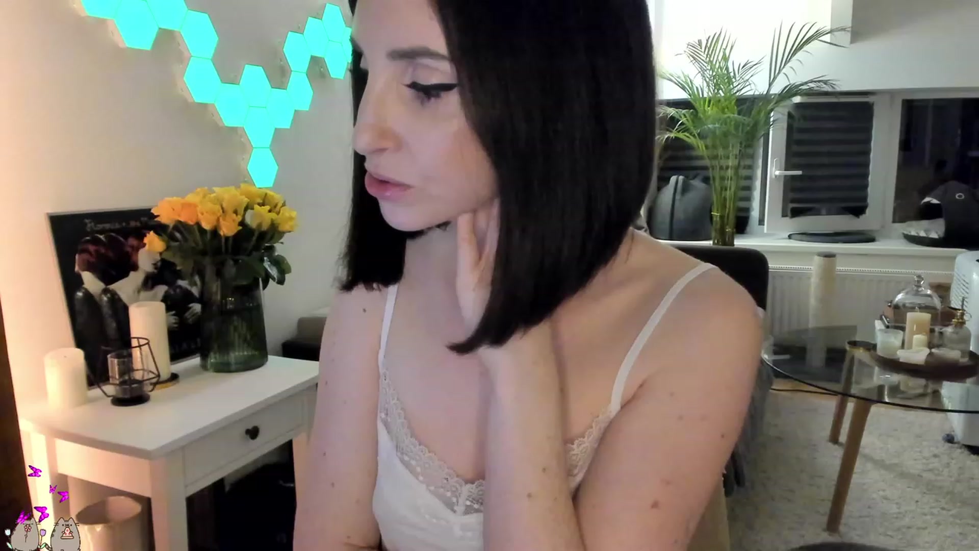 Gallery image thumbnail from Mads___'s myfreecams stream on, 08/26/2023, 24:18 image 3 of 20