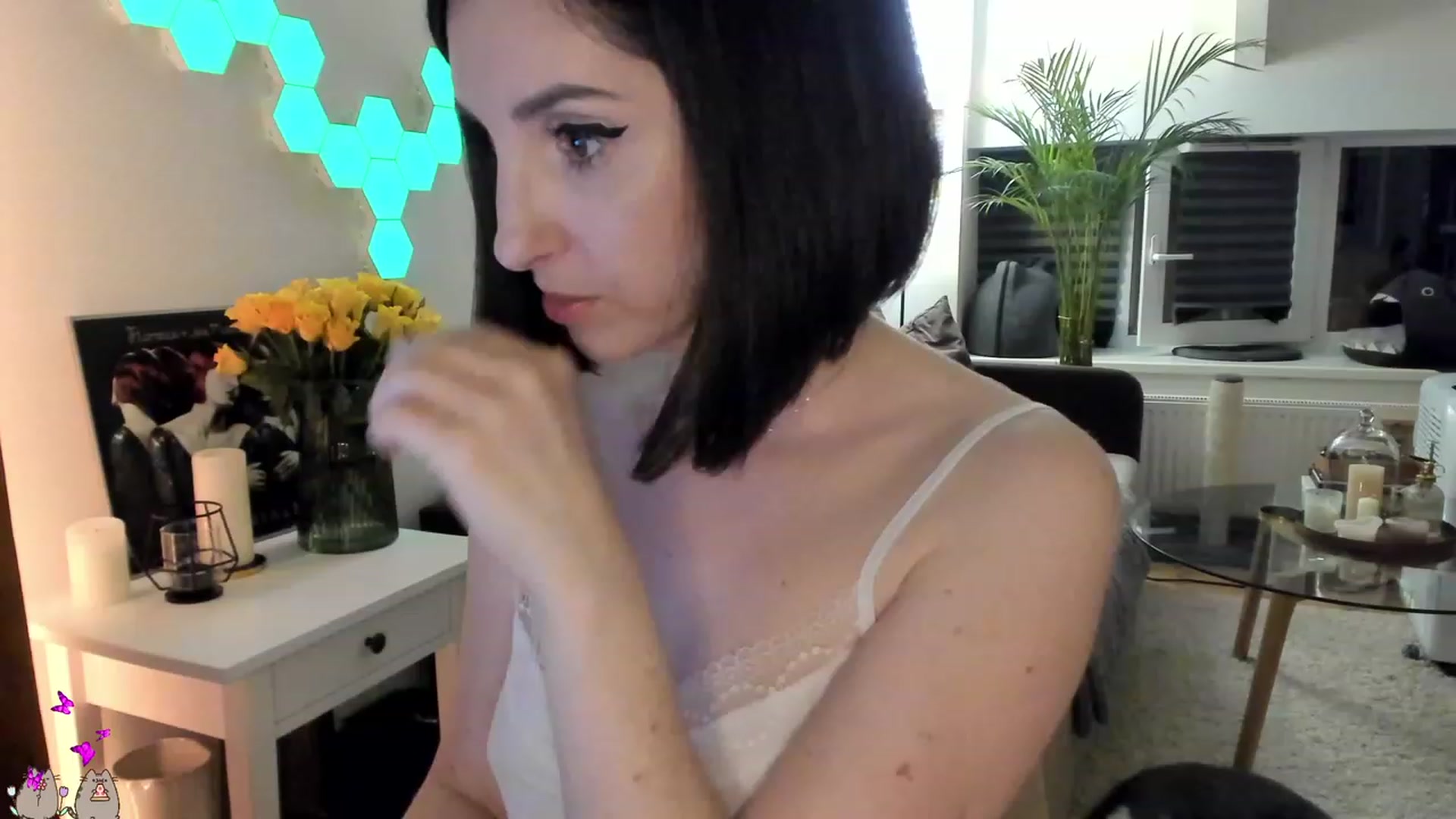 Gallery image thumbnail from Mads___'s myfreecams stream on, 08/26/2023, 24:18 image 12 of 20
