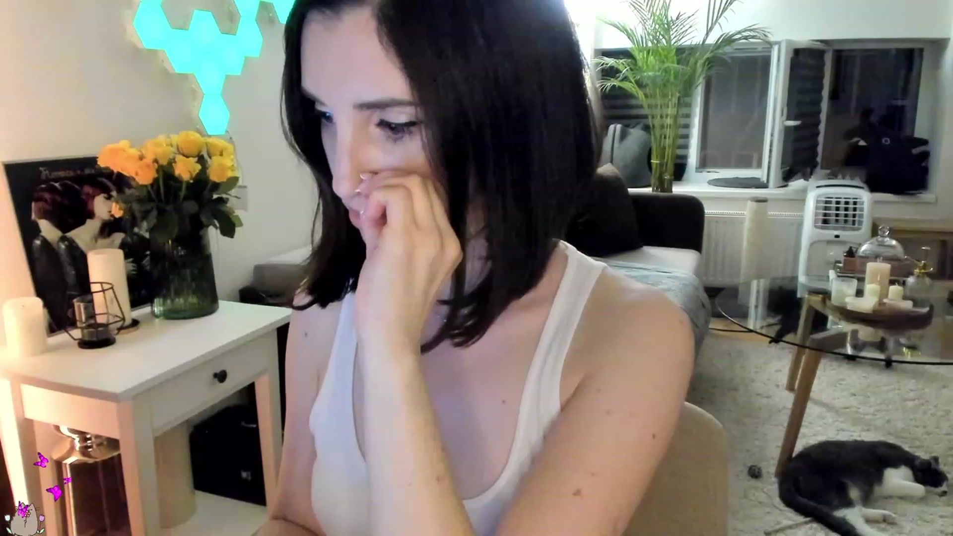 Gallery image thumbnail from Mads___'s myfreecams stream on, 08/27/2023, 01:26 image 19 of 20