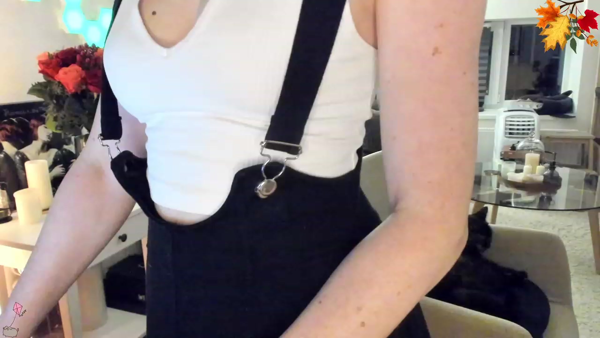 Gallery image thumbnail from Mads___'s myfreecams stream on, 09/17/2023, 02:45 image 18 of 20
