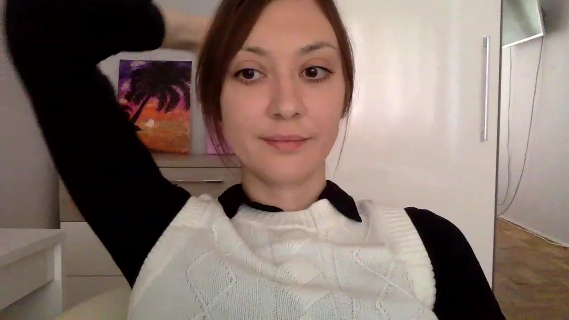 Gallery image thumbnail from Mady2023's myfreecams stream on, 04/16/2023, 12:21 image 3 of 20