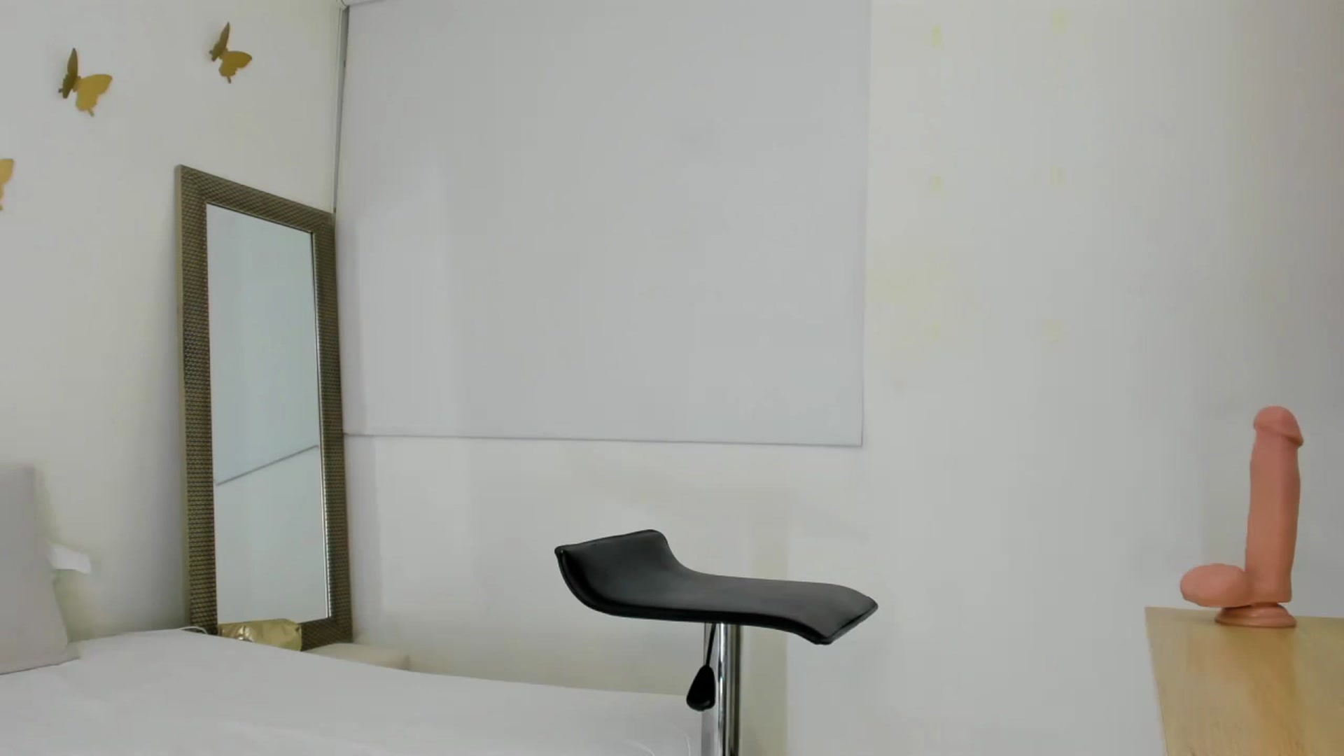 Gallery image thumbnail from MadyJohnson's myfreecams stream on, 03/13/2023, 09:12 image 14 of 20