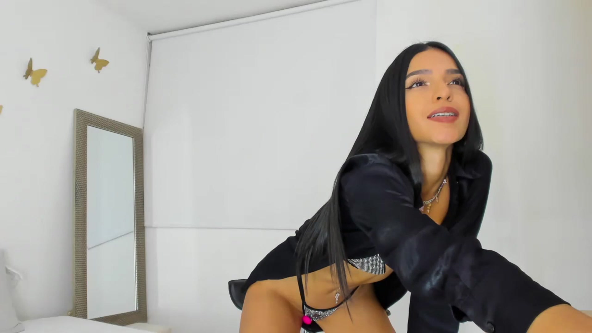 Gallery image thumbnail from MadyJohnson's myfreecams stream on, 03/14/2023, 08:04 image 18 of 20