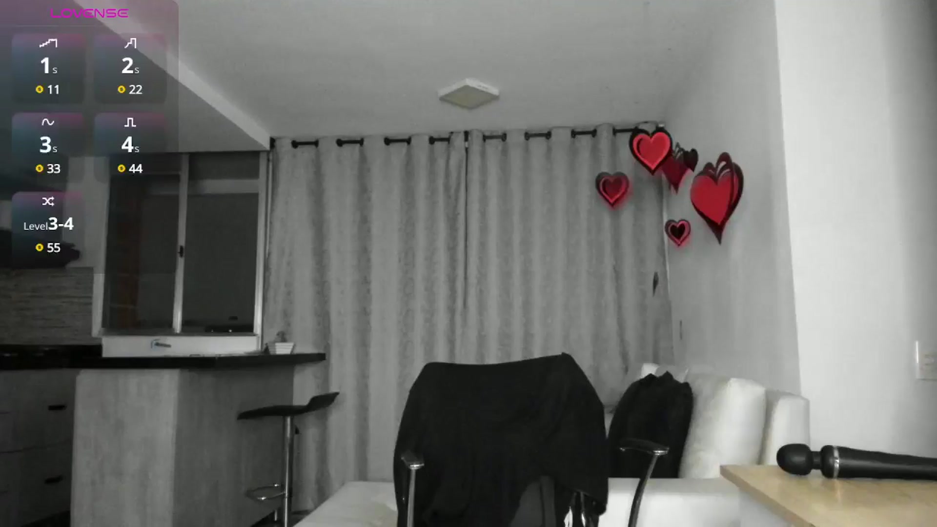 Gallery image thumbnail from MadyJohnson's myfreecams stream on, 12/16/2024, 08:01 image 11 of 20