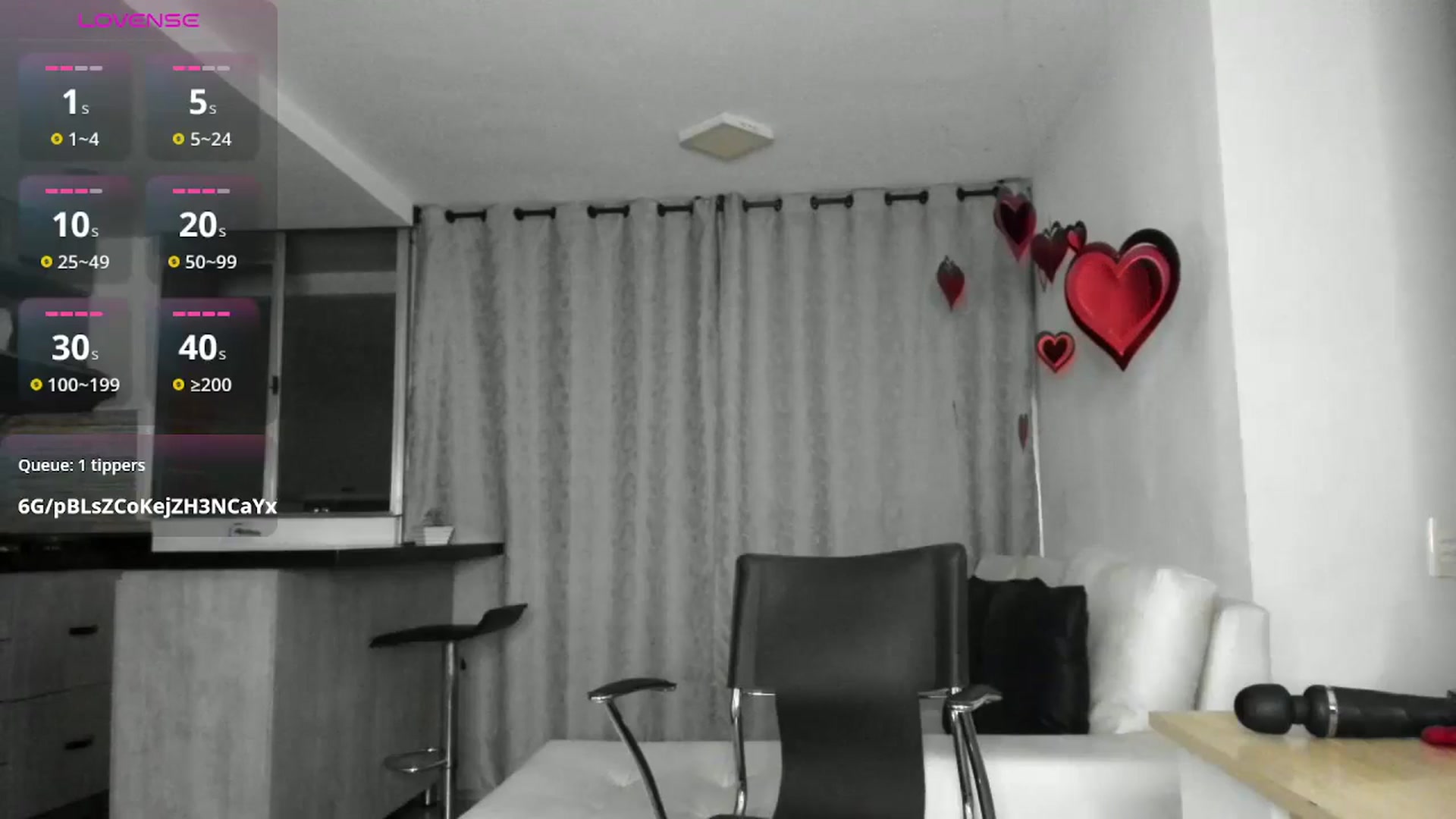 Gallery image thumbnail from MadyJohnson's myfreecams stream on, 12/25/2024, 06:56 image 12 of 20