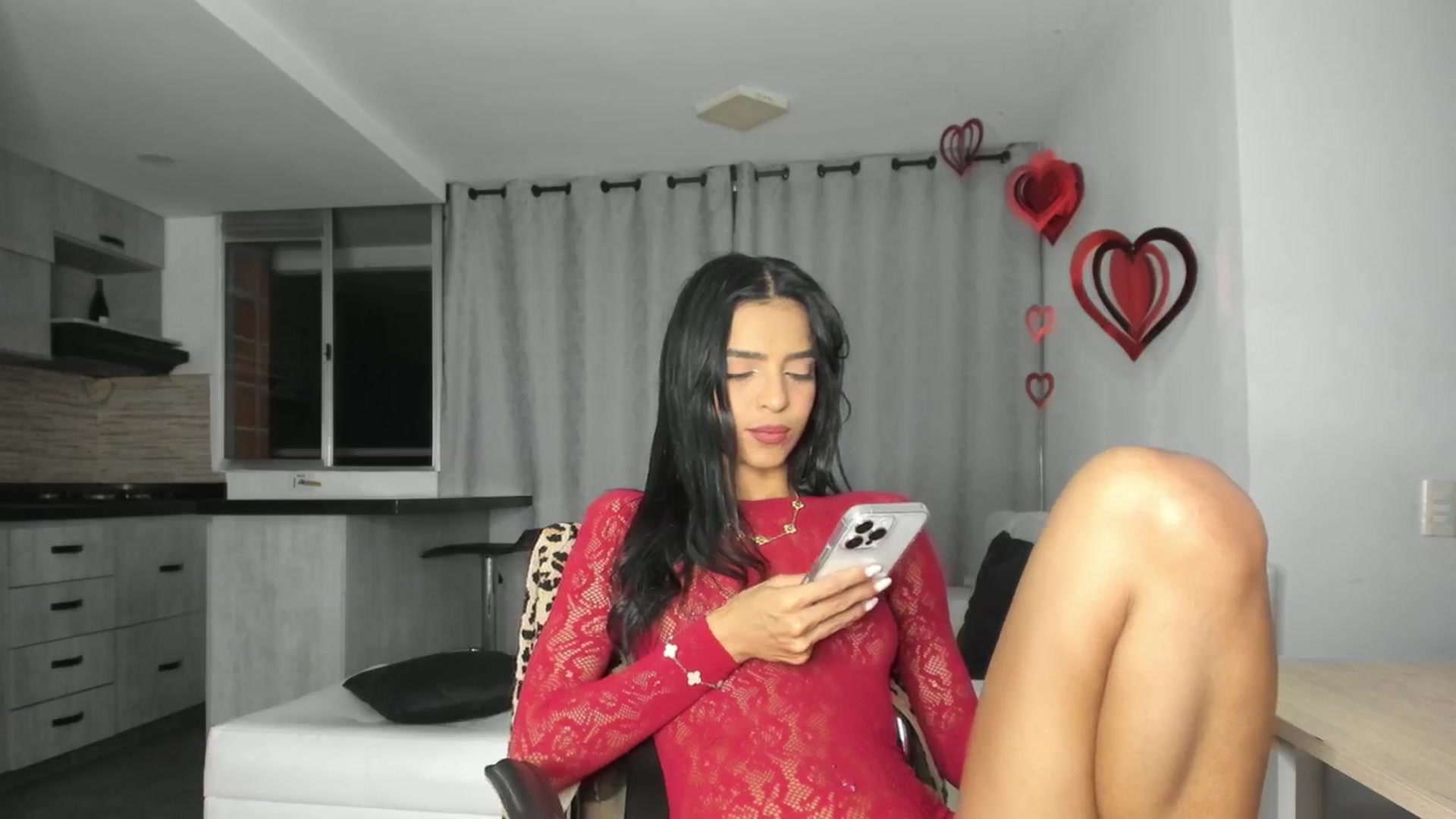 Gallery image thumbnail from MadyJohnson's myfreecams stream on, 08/13/2025, 07:18 image 16 of 20