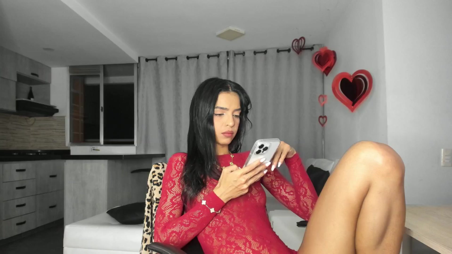 Gallery image thumbnail from MadyJohnson's myfreecams stream on, 08/13/2025, 07:18 image 14 of 20