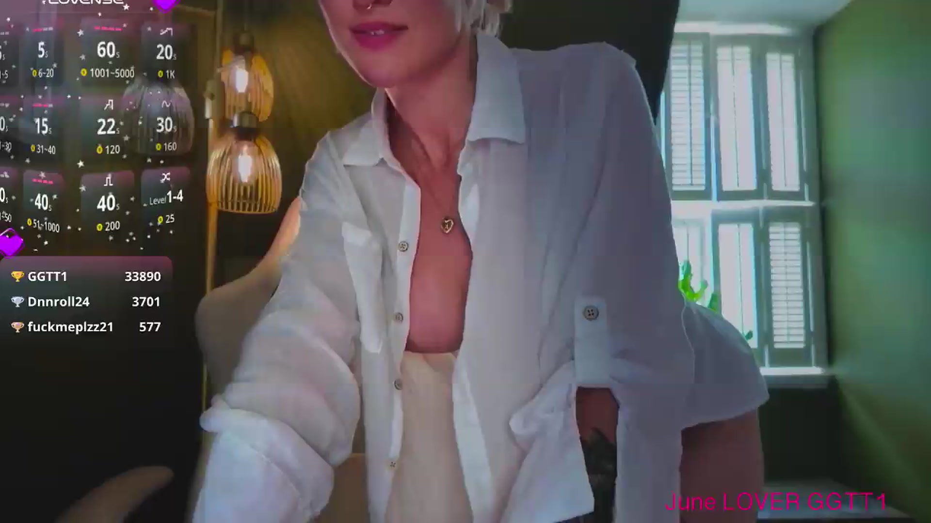 Gallery image thumbnail from MaeDay's myfreecams stream on, 06/01/2026, 16:37 image 16 of 20