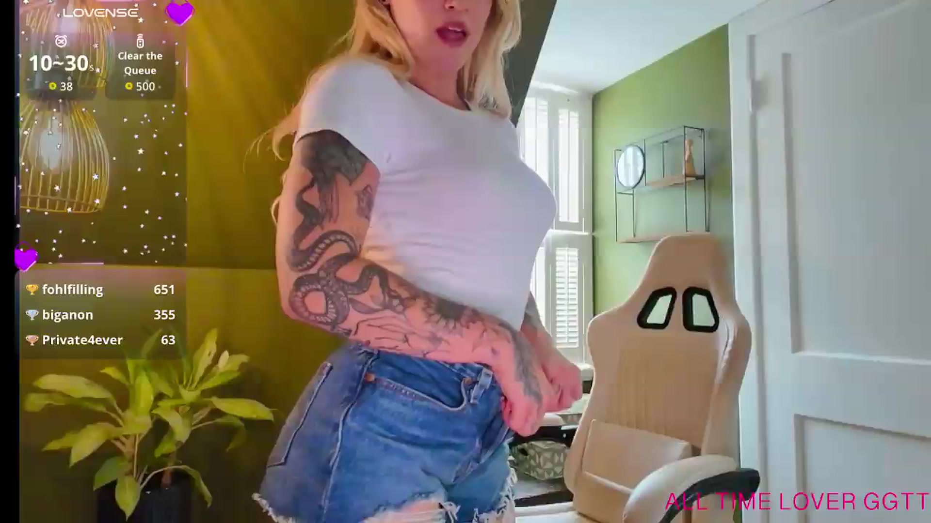 Gallery image thumbnail from MaeDay's myfreecams stream on, 06/23/2026, 14:26 image 11 of 20