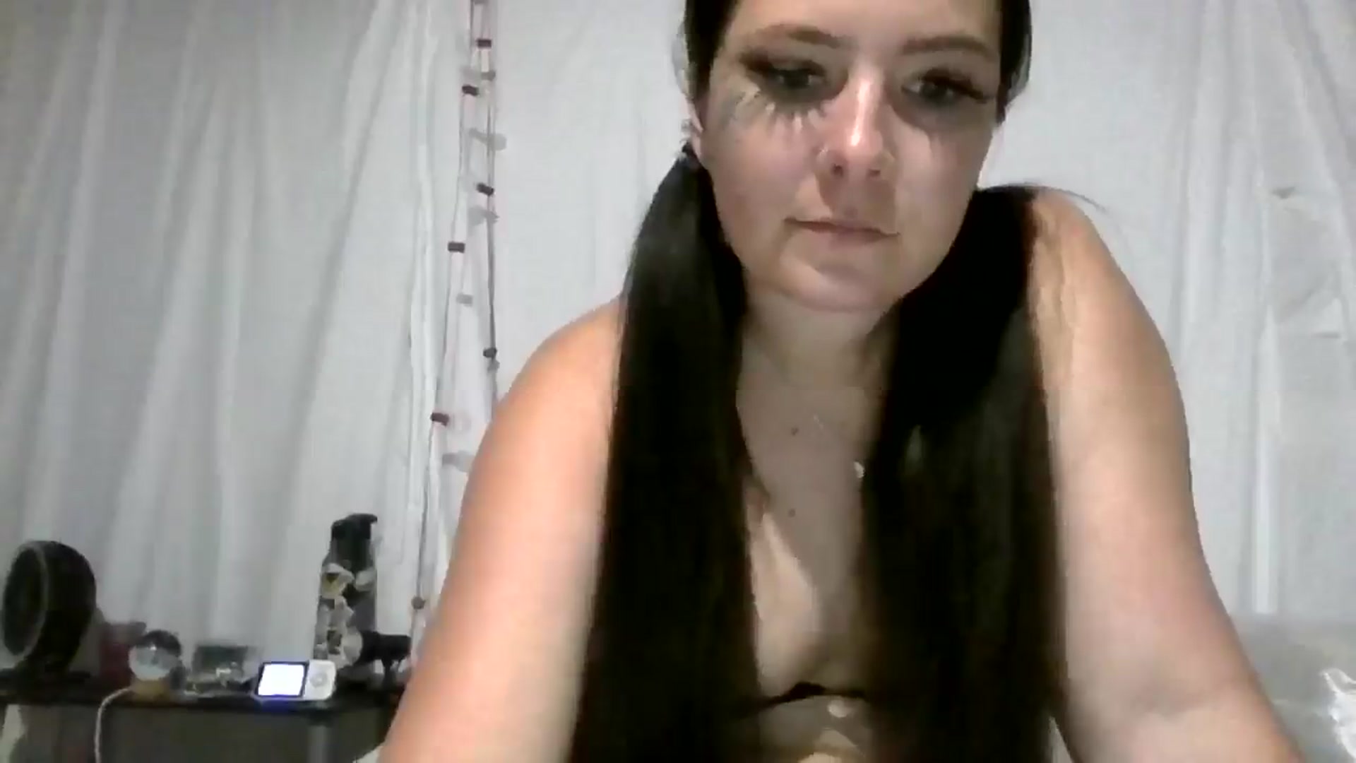 Gallery image thumbnail from Maexoxo's myfreecams stream on, 05/13/2025, 19:28 image 2 of 20