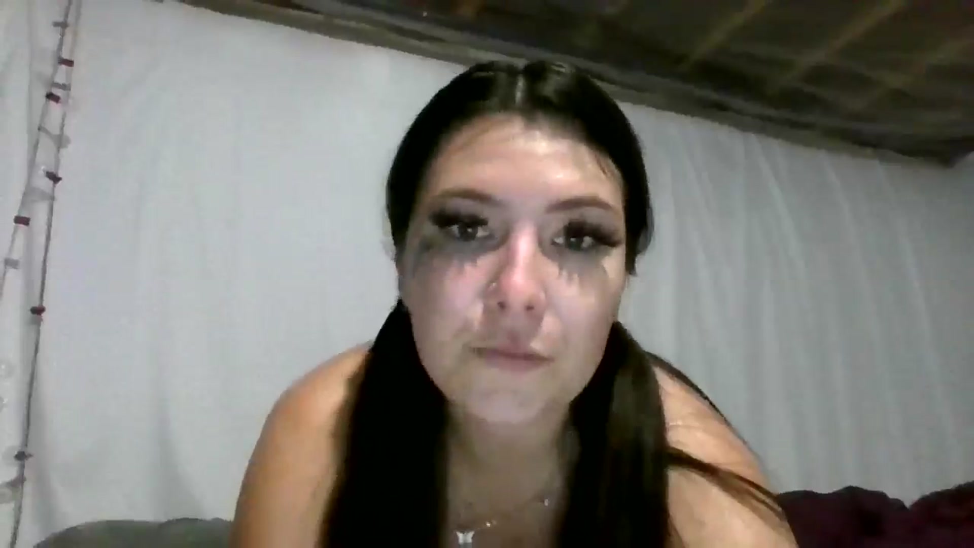 Gallery image thumbnail from Maexoxo's myfreecams stream on, 05/13/2025, 19:28 image 15 of 20