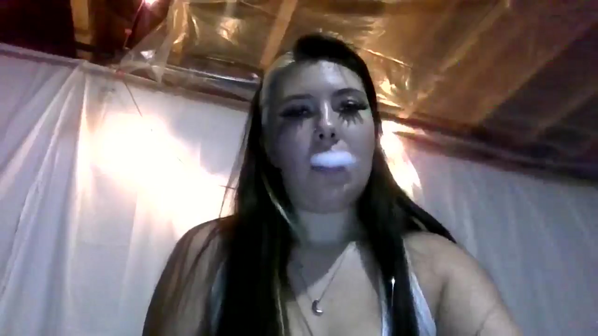 Gallery image thumbnail from Maexoxo's myfreecams stream on, 05/24/2025, 18:07 image 11 of 20