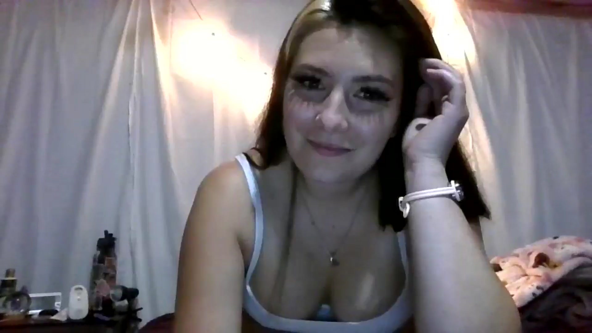 Gallery image thumbnail from Maexoxo's myfreecams stream on, 05/26/2025, 07:56 image 3 of 20