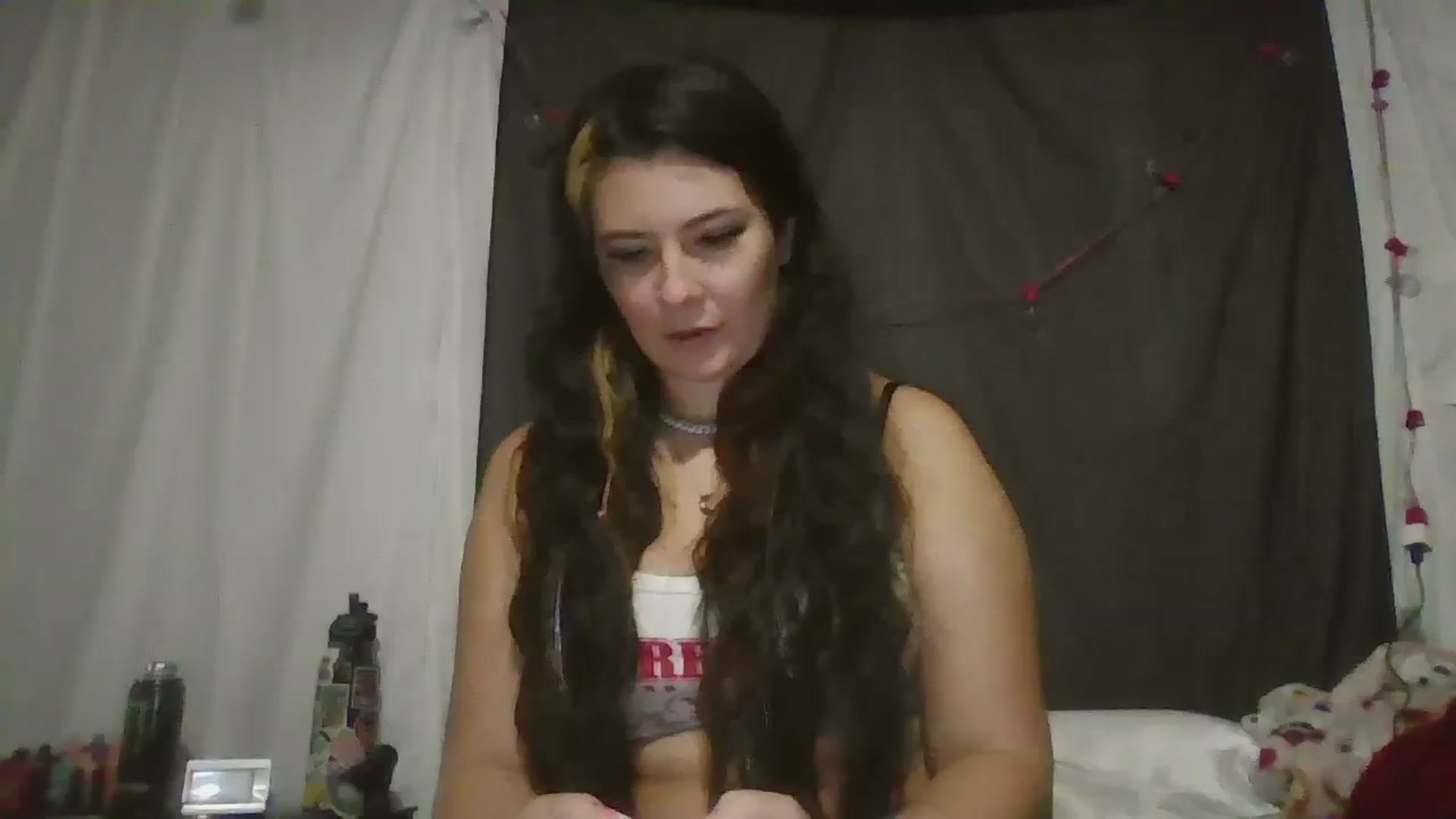 Gallery image thumbnail from Maexoxo's myfreecams stream on, 06/22/2025, 11:18 image 4 of 20