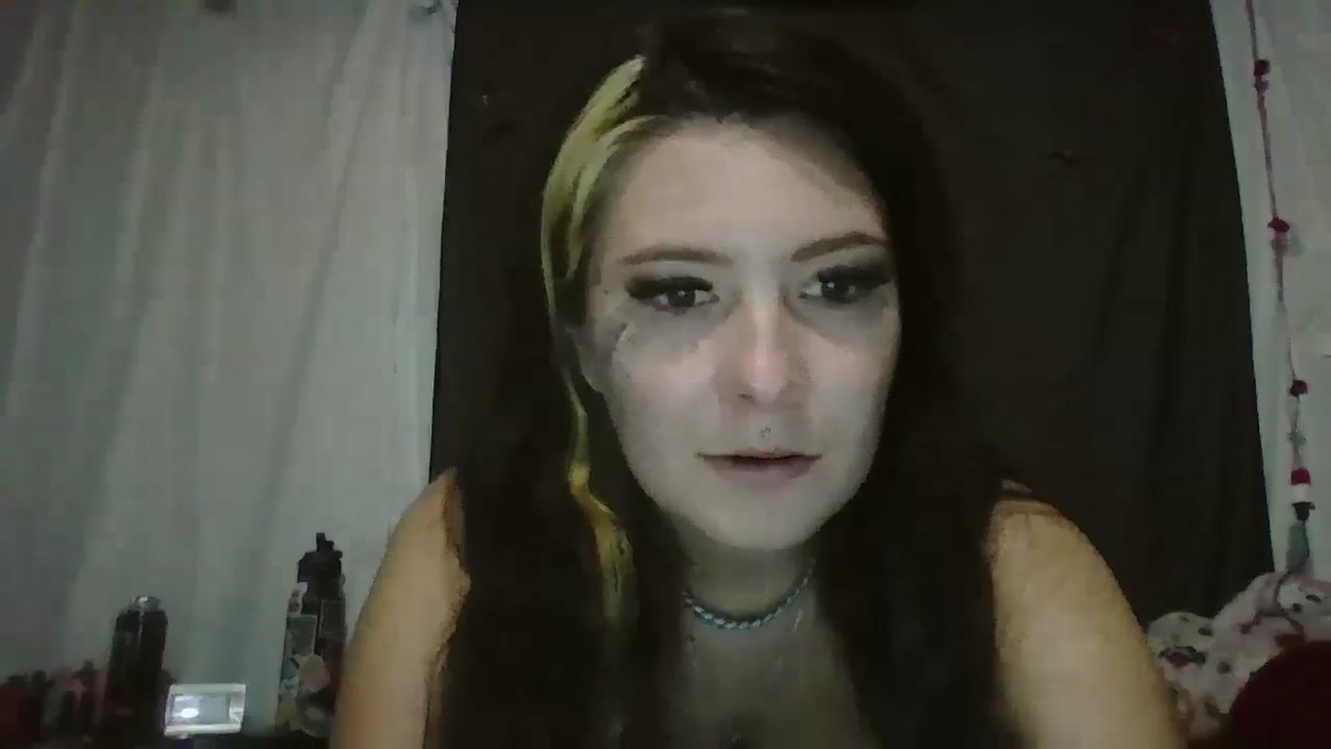 Gallery image thumbnail from Maexoxo's myfreecams stream on, 06/22/2025, 11:18 image 20 of 20