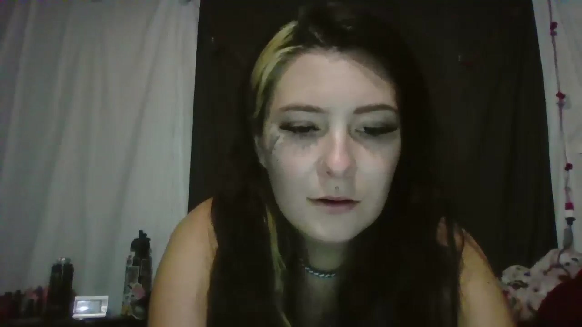 Gallery image thumbnail from Maexoxo's myfreecams stream on, 06/22/2025, 11:18 image 13 of 20