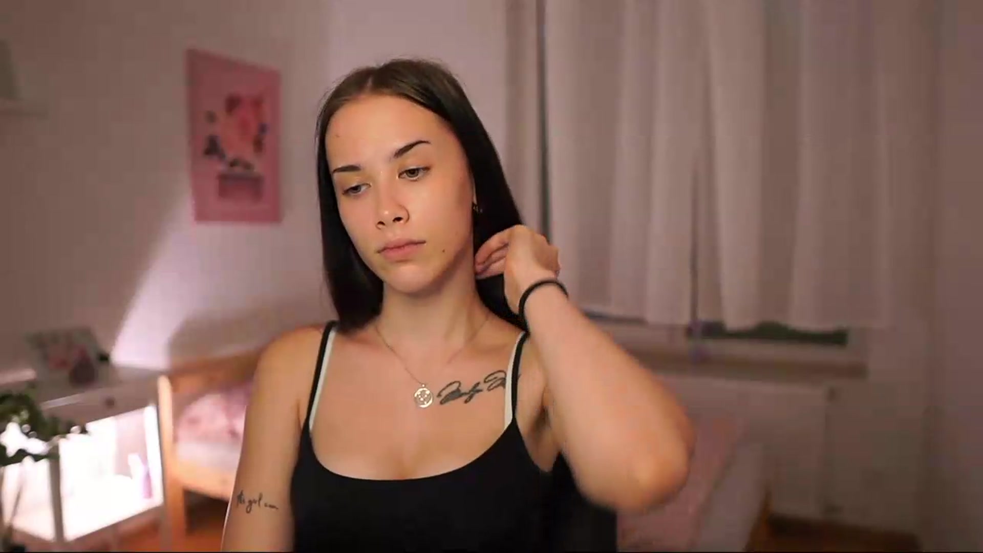 Gallery image thumbnail from Magen_rain's myfreecams stream on, 07/19/2026, 17:14 image 14 of 20