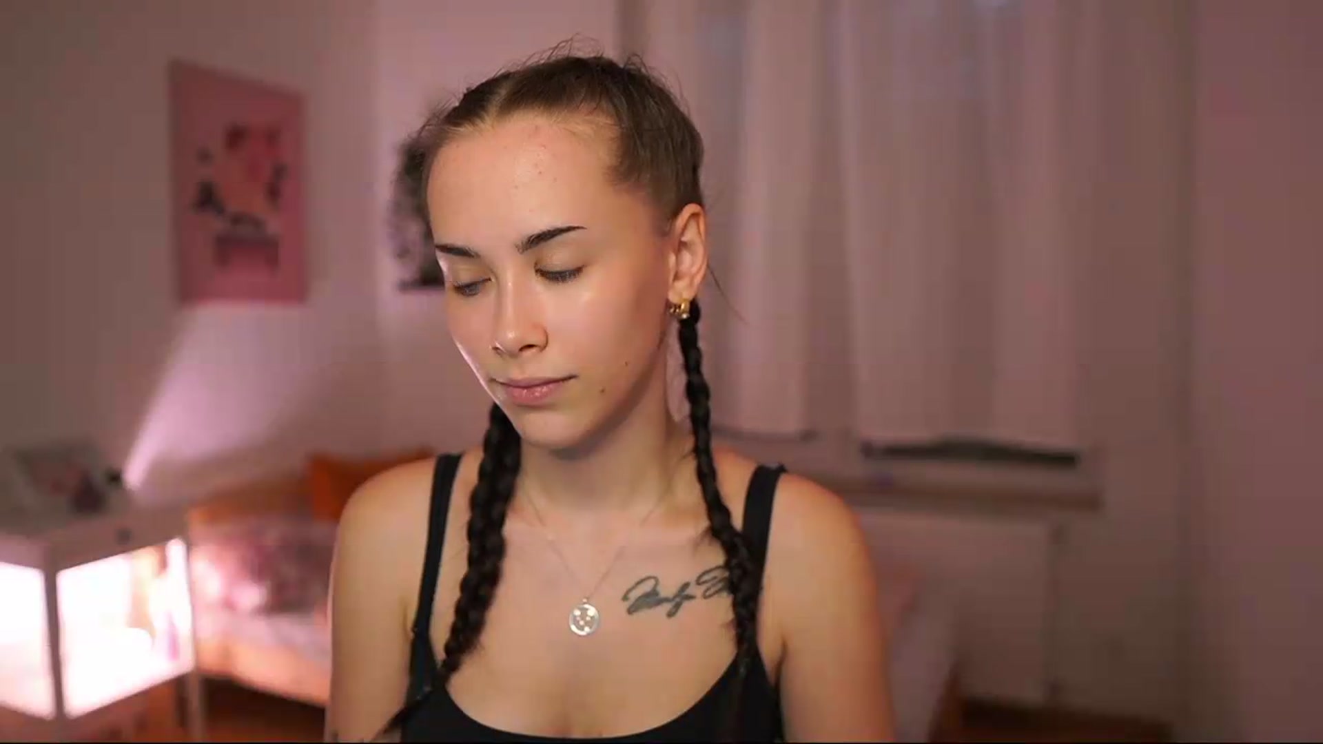 Gallery image thumbnail from Magen_rain's myfreecams stream on, 07/27/2026, 14:44 image 7 of 20