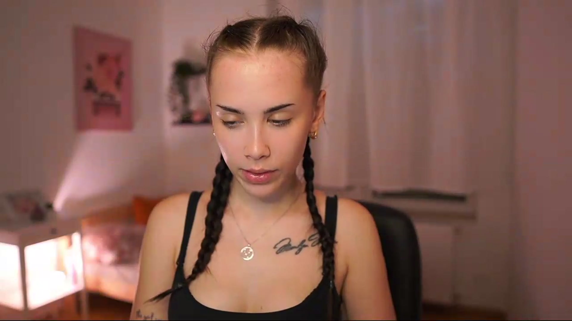 Gallery image thumbnail from Magen_rain's myfreecams stream on, 07/27/2026, 14:44 image 11 of 20