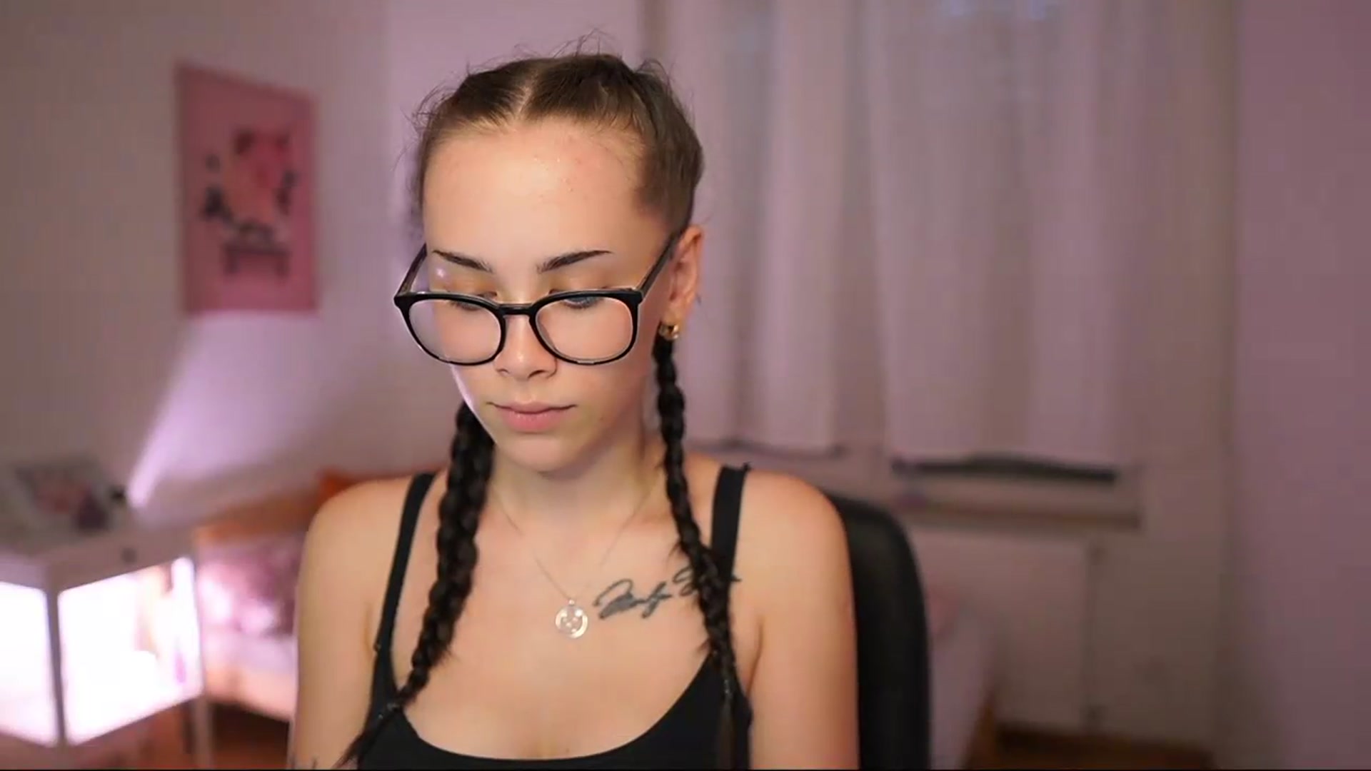 Gallery image thumbnail from Magen_rain's myfreecams stream on, 07/27/2026, 14:44 image 3 of 20