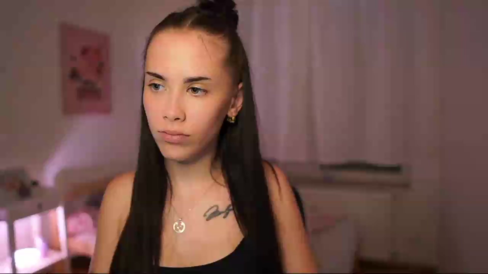 Gallery image thumbnail from Magen_rain's myfreecams stream on, 07/31/2026, 17:13 image 20 of 20
