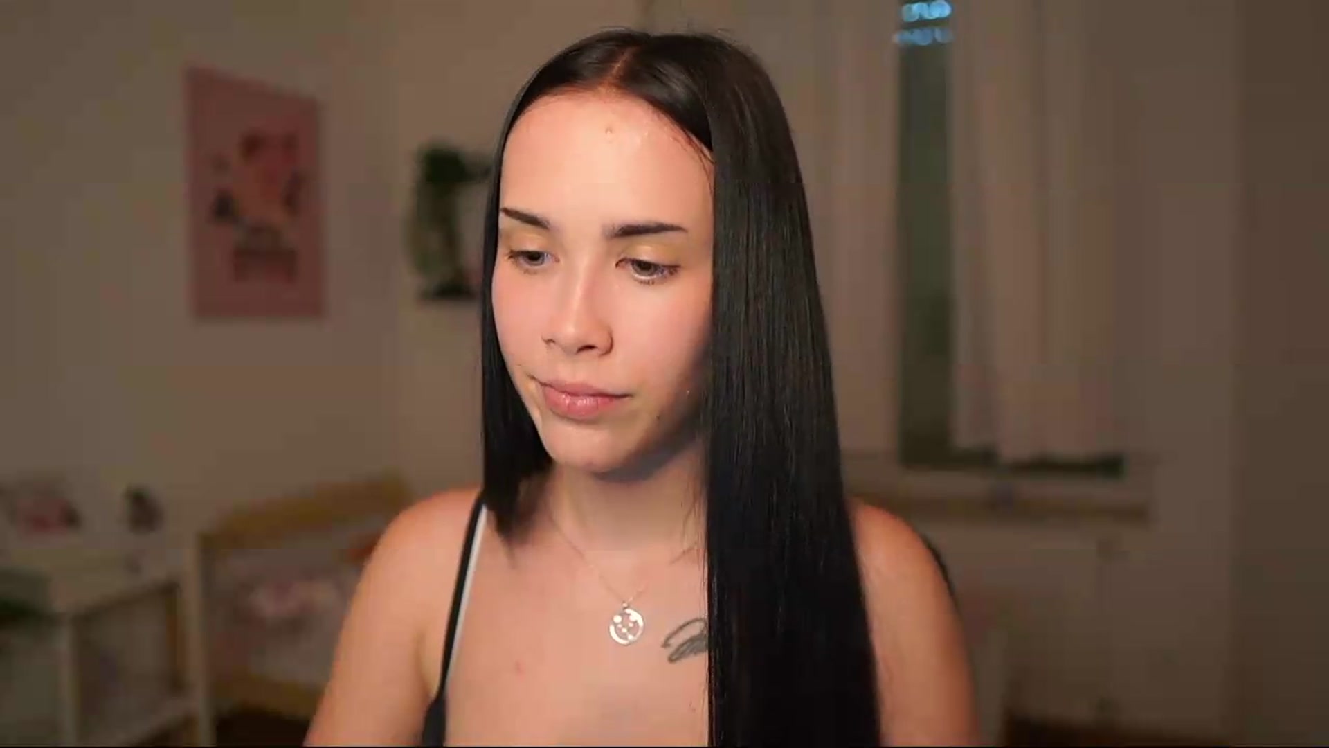 Gallery image thumbnail from Magen_rain's myfreecams stream on, 08/10/2026, 17:31 image 7 of 20