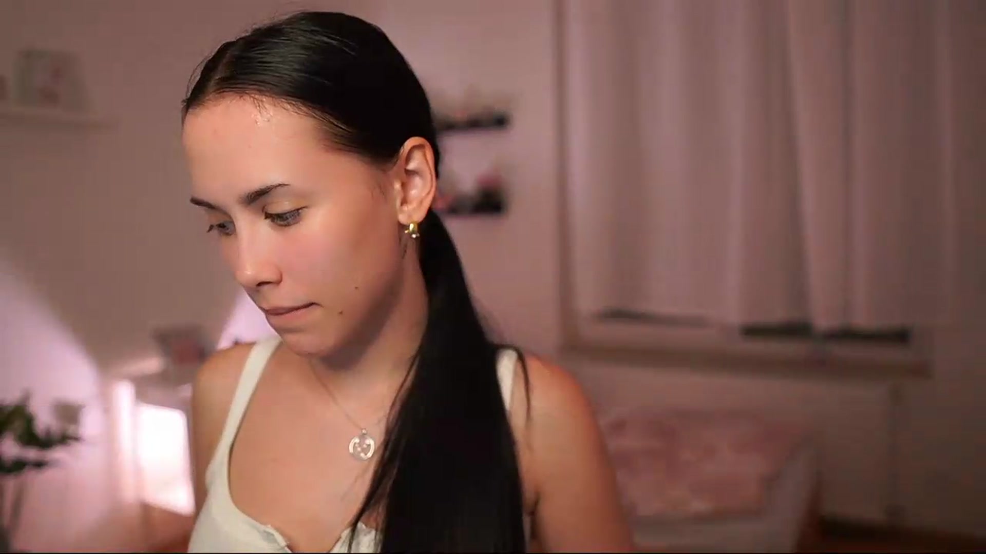 Gallery image thumbnail from Magen_rain's myfreecams stream on, 08/11/2026, 17:51 image 13 of 20