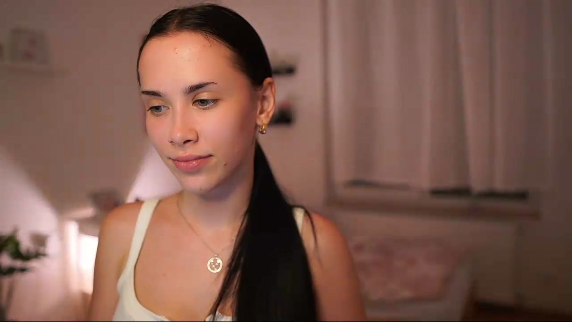 Gallery image thumbnail from Magen_rain's myfreecams stream on, 08/11/2026, 17:51 image 14 of 20