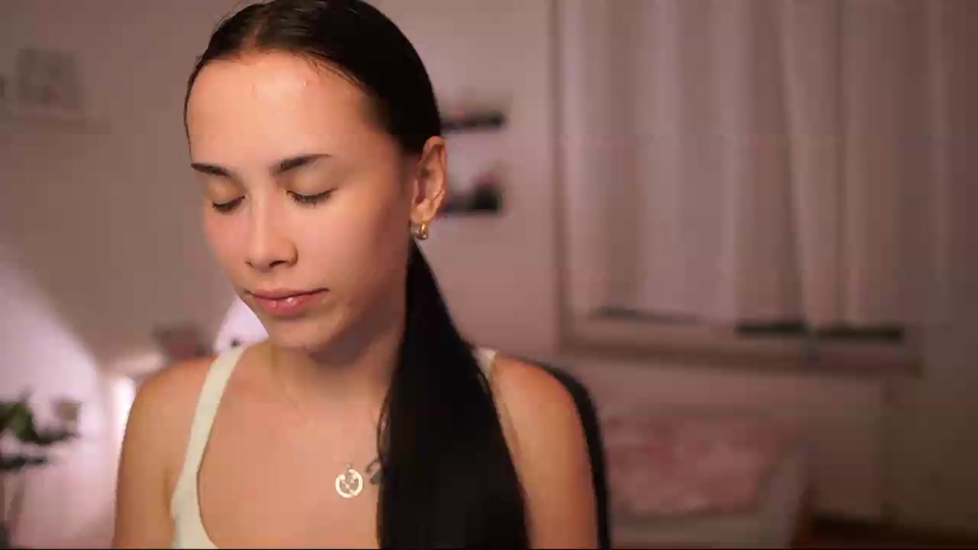 Gallery image thumbnail from Magen_rain's myfreecams stream on, 08/11/2026, 17:51 image 1 of 20