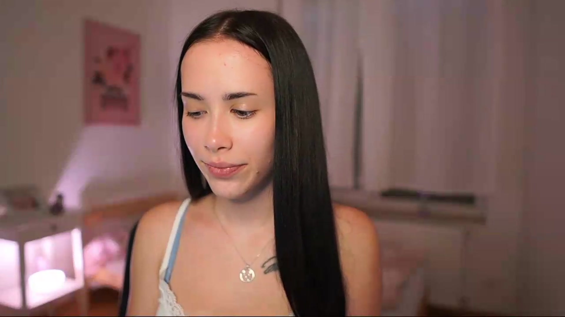 Gallery image thumbnail from Magen_rain's myfreecams stream on, 08/13/2026, 16:08 image 10 of 20