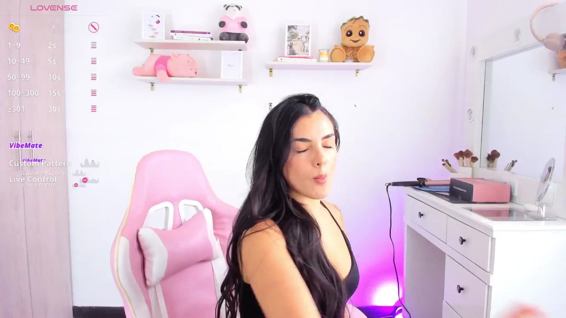 Gallery image thumbnail from Mager_of's myfreecams stream on, 12/31/2025, 18:33 image 6 of 20