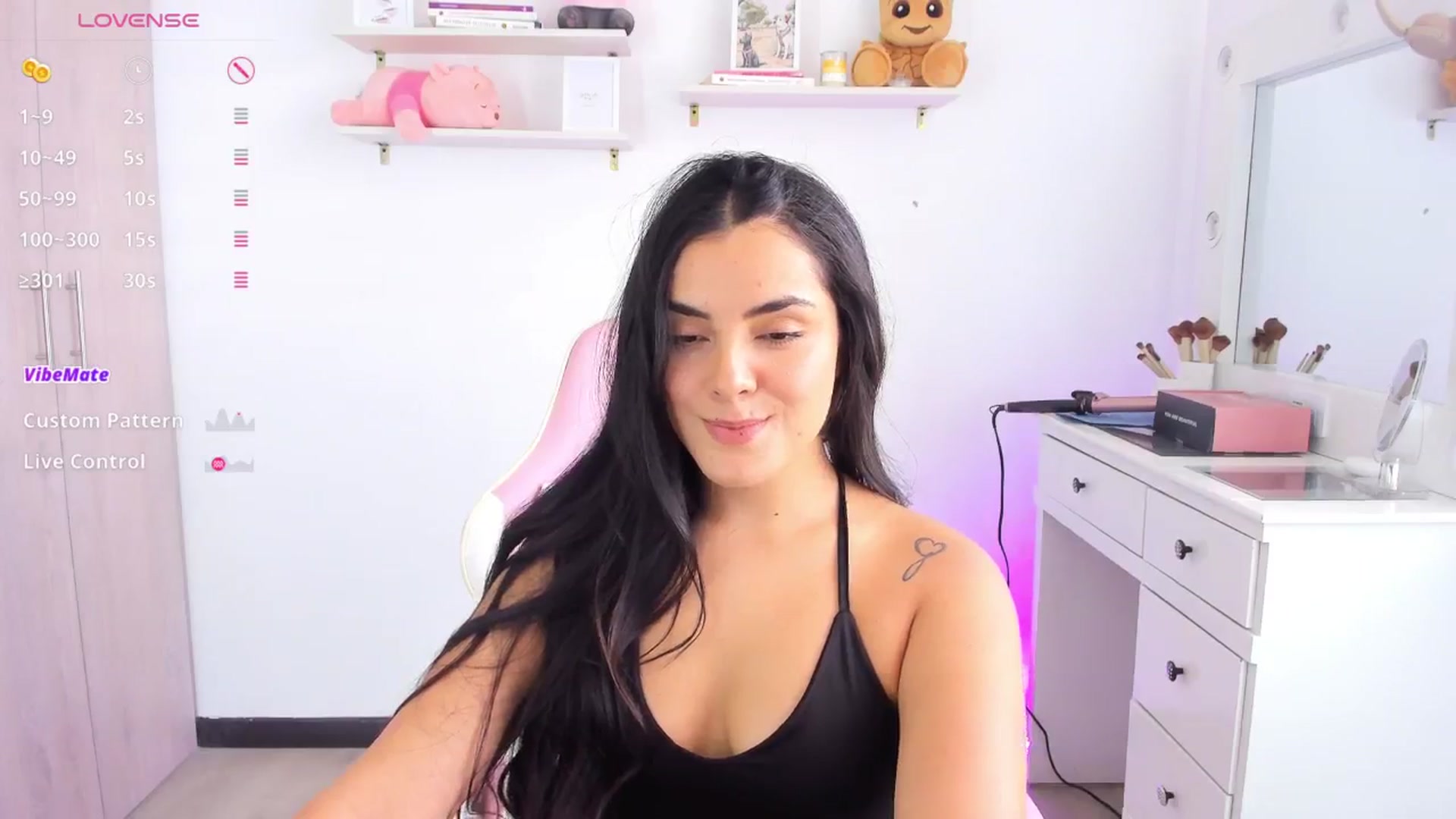 Gallery image thumbnail from Mager_of's myfreecams stream on, 12/31/2025, 18:33 image 5 of 20