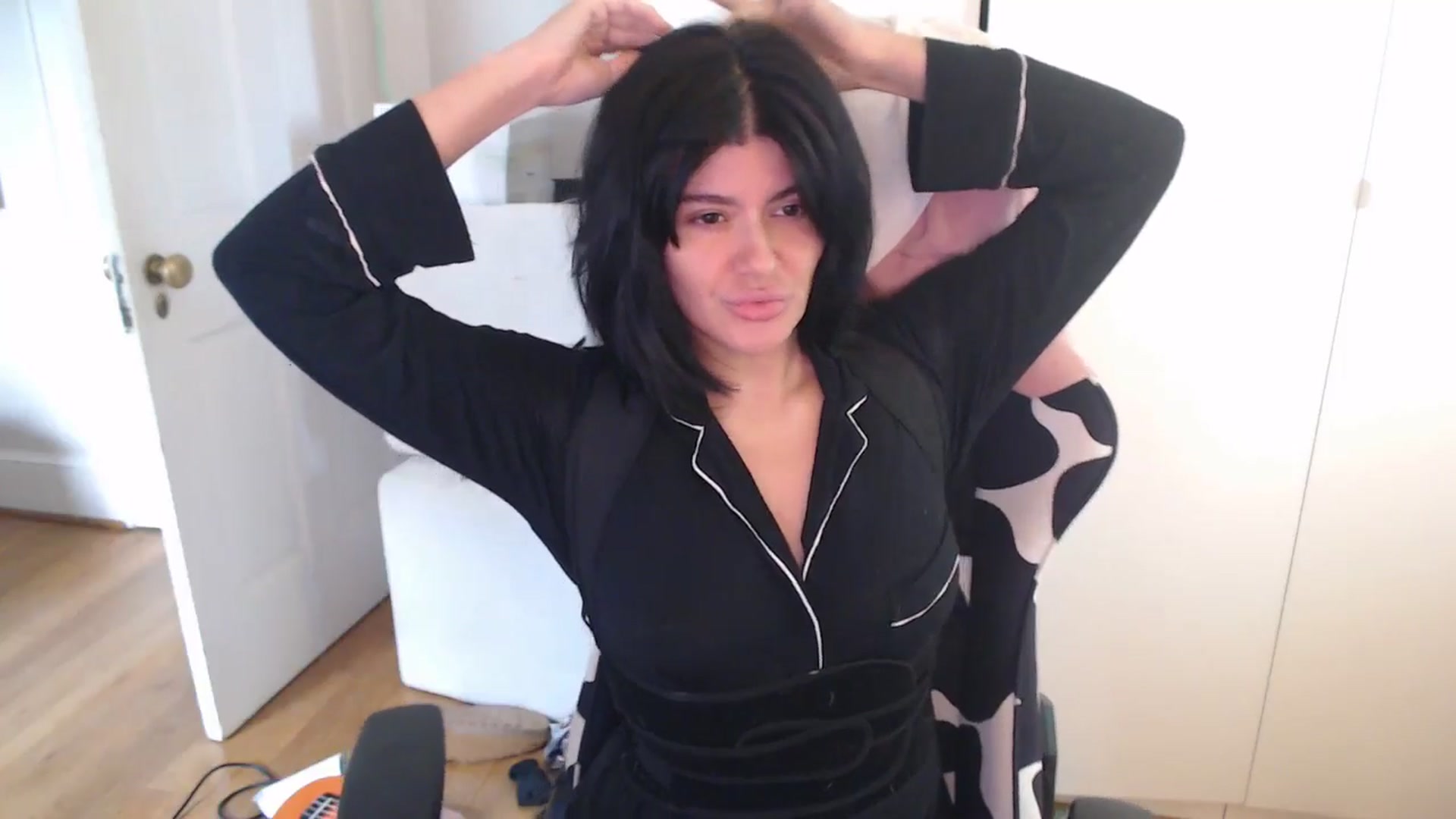 Gallery image thumbnail from Mageret's myfreecams stream on, 07/19/2025, 19:59 image 19 of 20