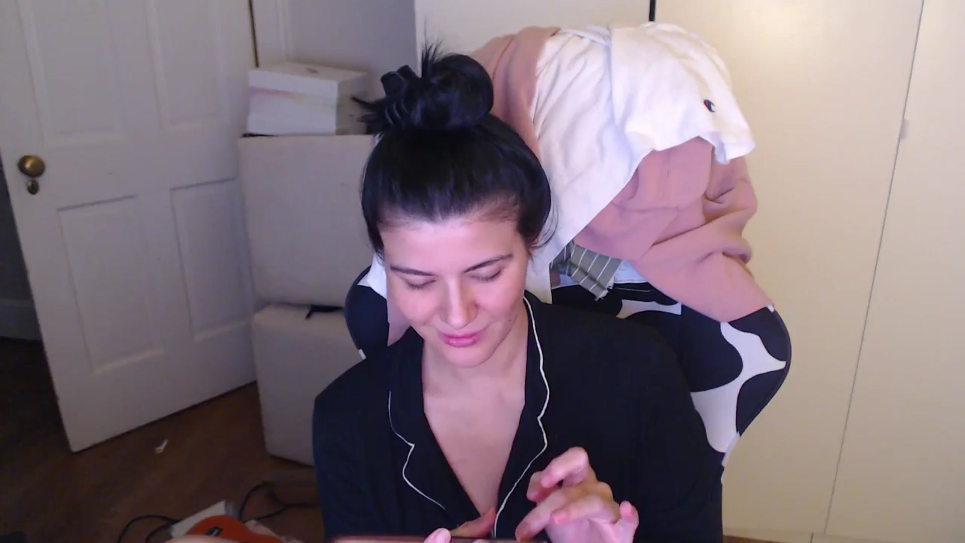 Gallery image thumbnail from Mageret's myfreecams stream on, 07/20/2025, 02:31 image 4 of 20