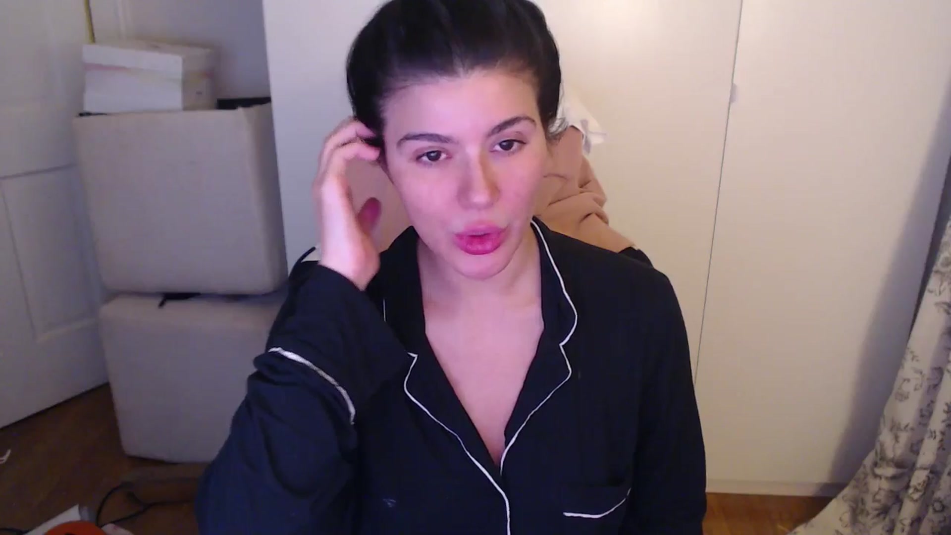 Gallery image thumbnail from Mageret's myfreecams stream on, 07/20/2025, 02:31 image 17 of 20