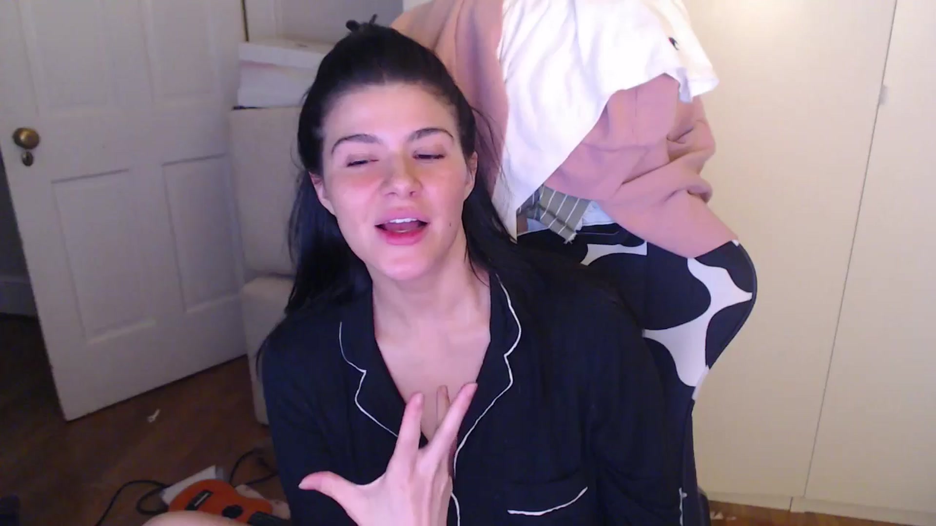 Gallery image thumbnail from Mageret's myfreecams stream on, 07/20/2025, 02:31 image 11 of 20