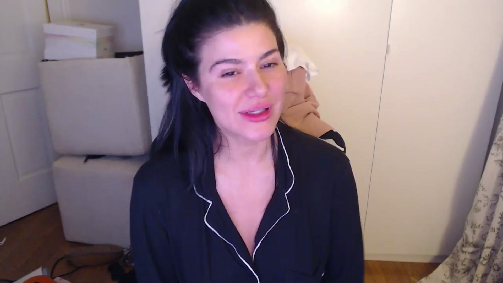 Gallery image thumbnail from Mageret's myfreecams stream on, 07/20/2025, 02:31 image 16 of 20