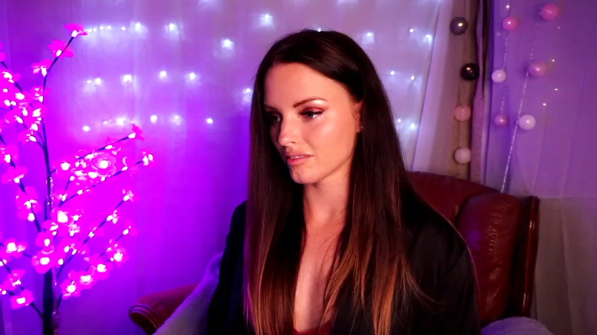 Gallery image thumbnail from Maggiecake's myfreecams stream on, 06/11/2023, 21:13 image 13 of 20