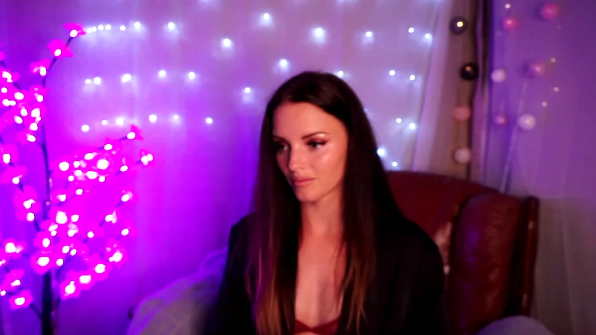 Gallery image thumbnail from Maggiecake's myfreecams stream on, 06/11/2023, 21:13 image 1 of 20